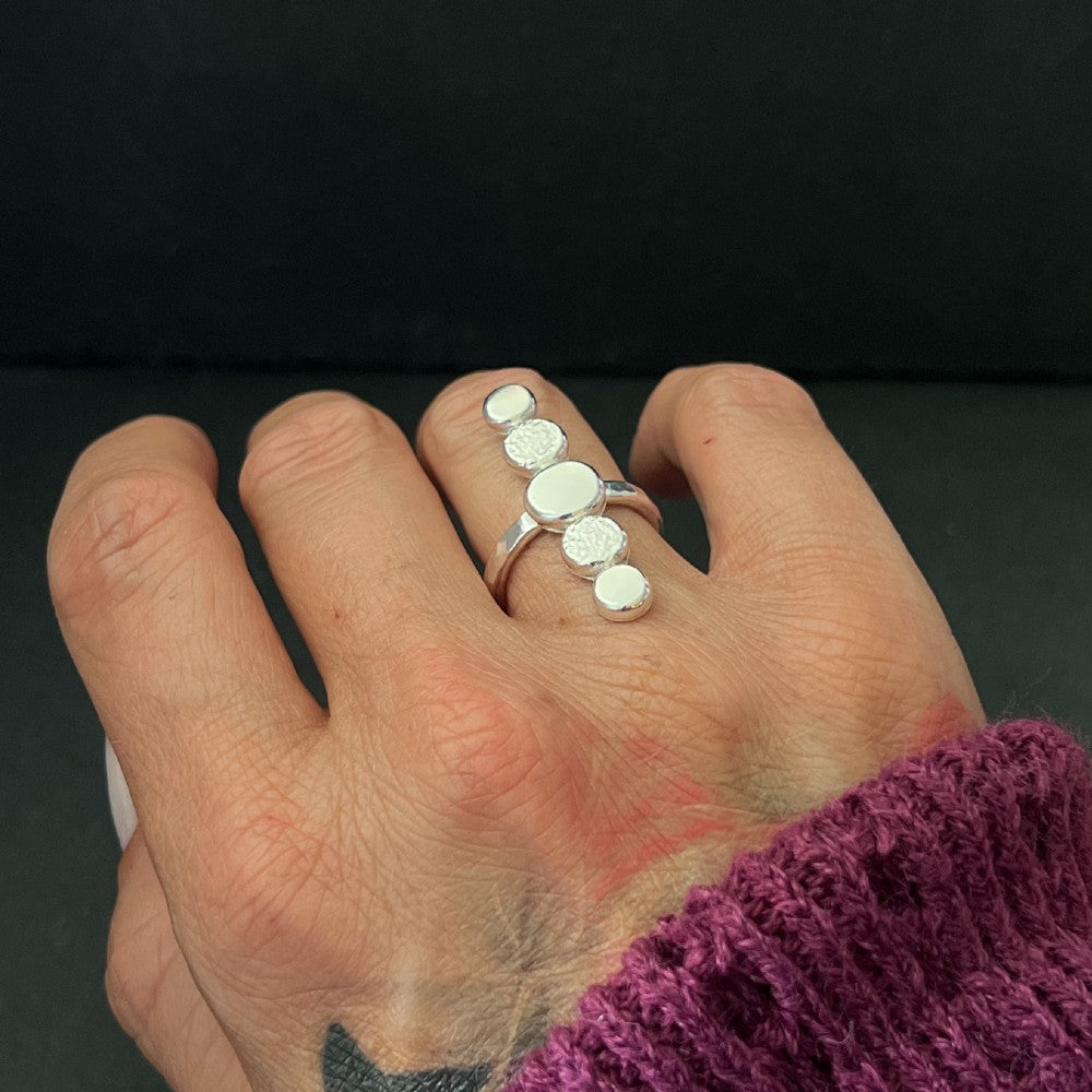 5 Pebble Sterling Silver Ring - Size N