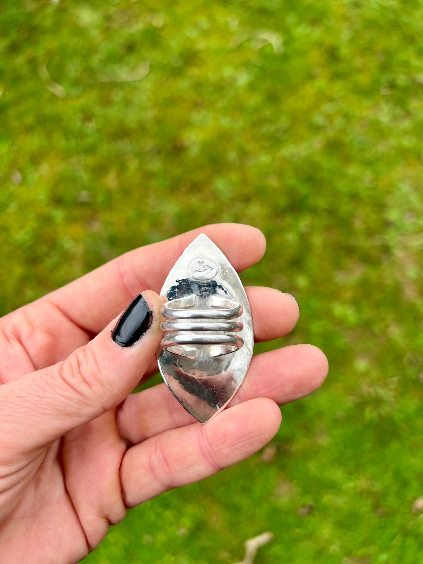 Charoite Hammered Shield Sterling Silver Ring - Size O