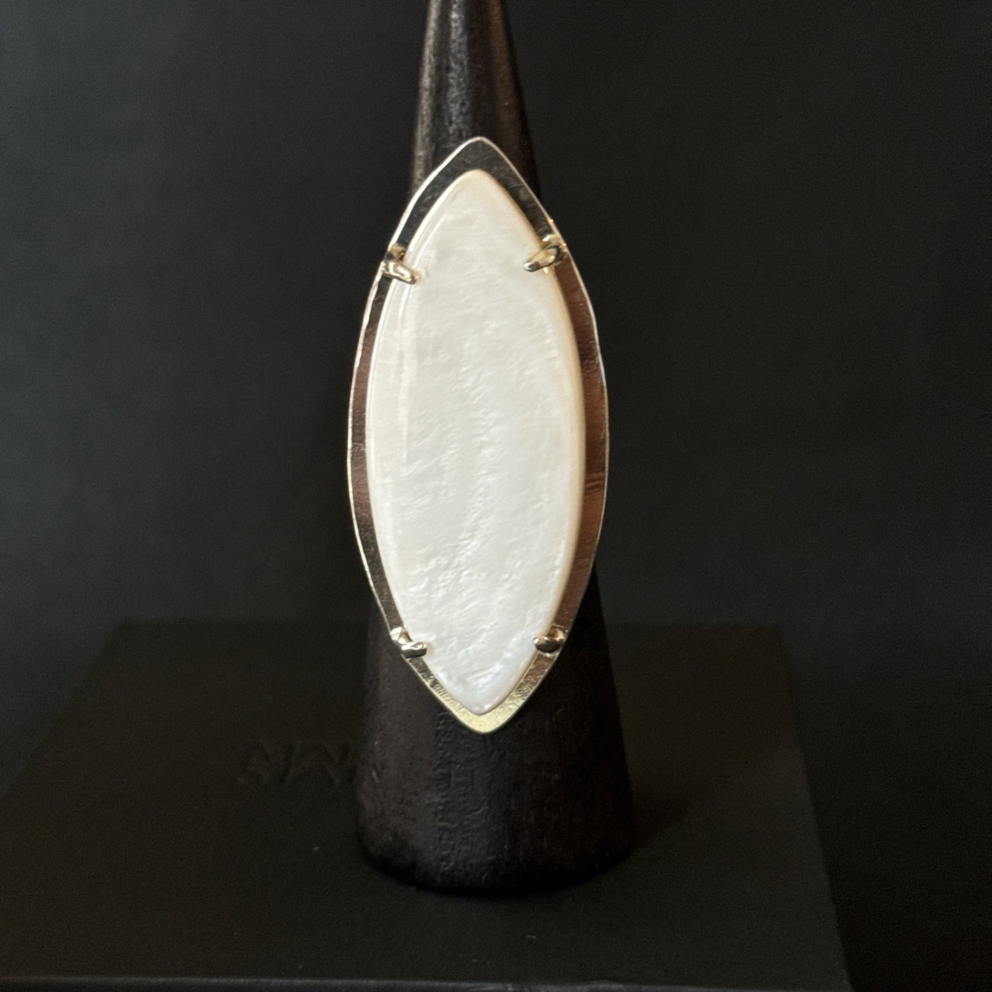 Mother of Pearl Sterling Silver Ring - Size P 1/2