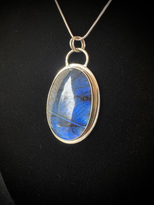 Oval Labradorite Sterling Silver Necklace