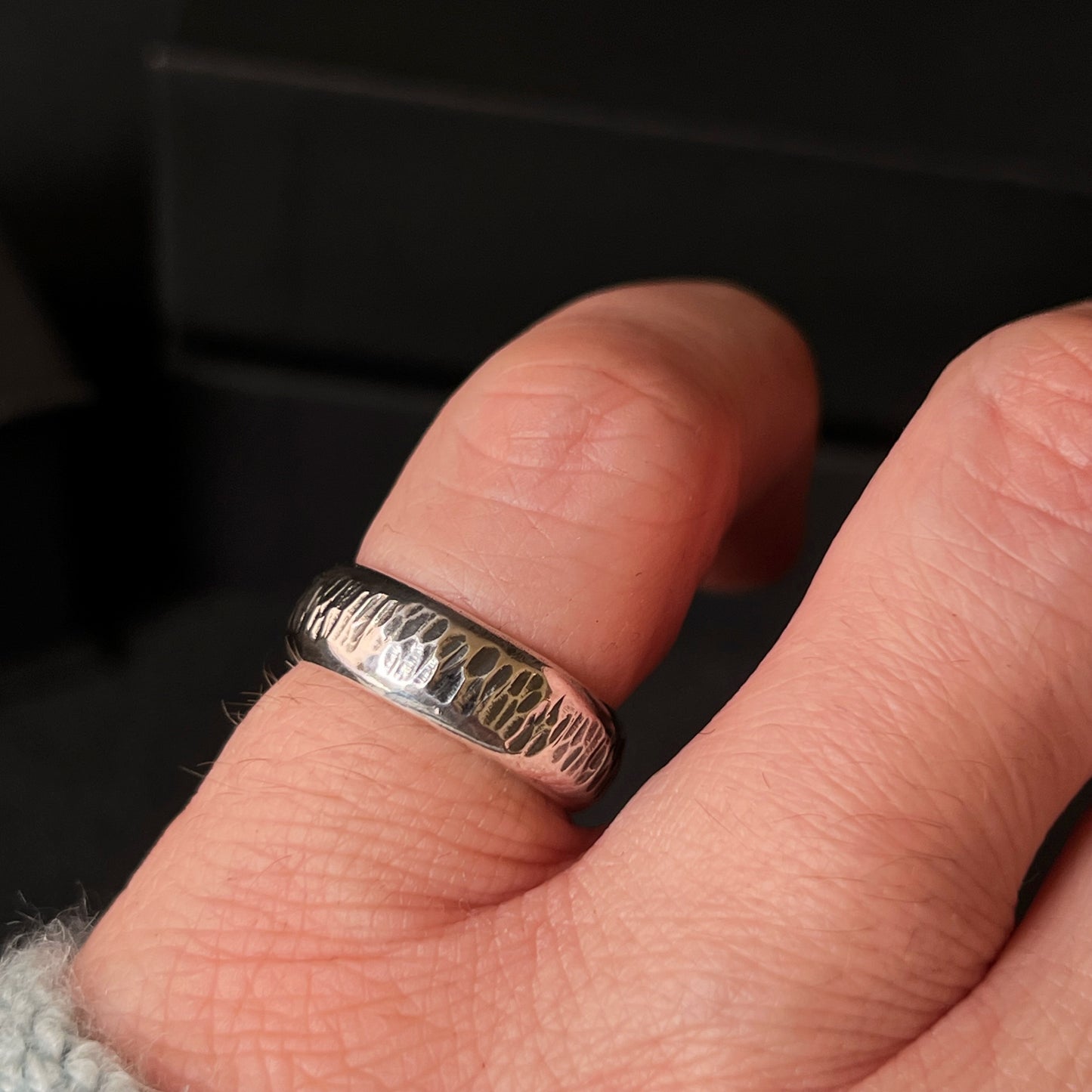 Textured Oxidised Bark Ring - Size J