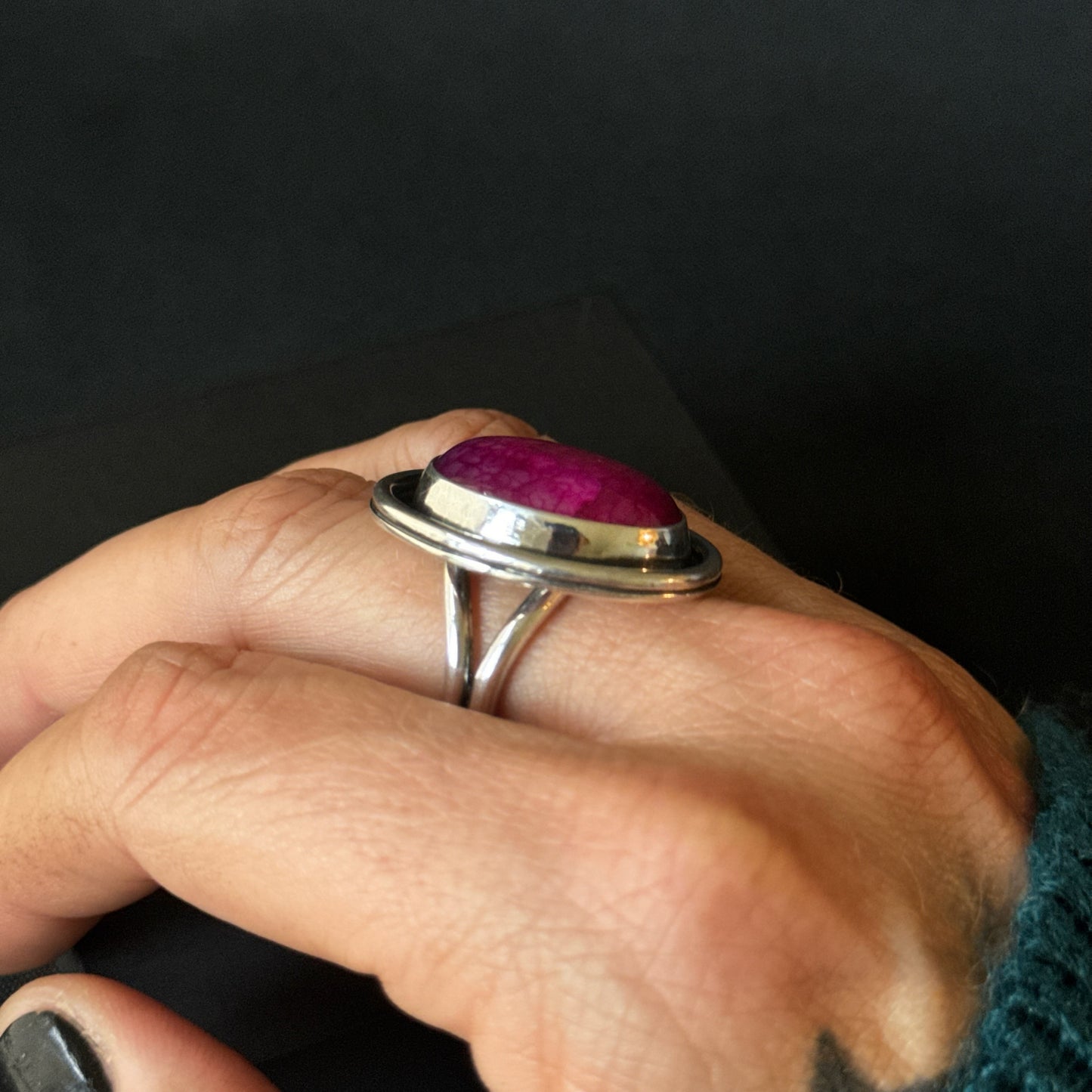 Pink Dragon Vein Agate Oxdised Sterling Silver Ring - Size R 1/2